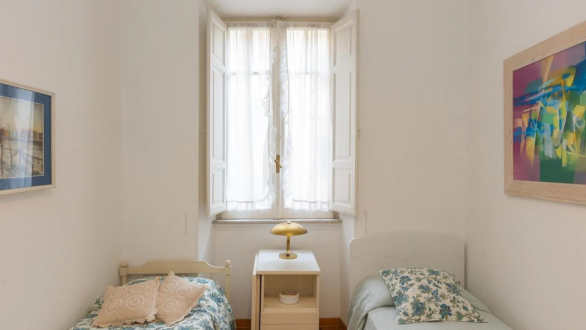 Amazing San Giovanni In Laterano Rome Apartment
